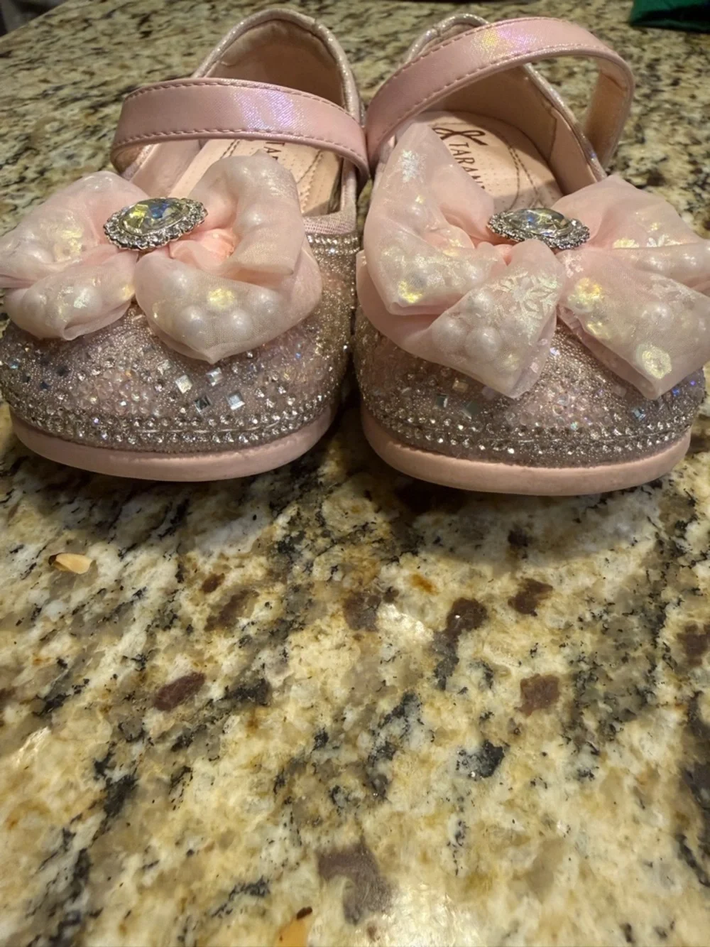 Taranis cute pink